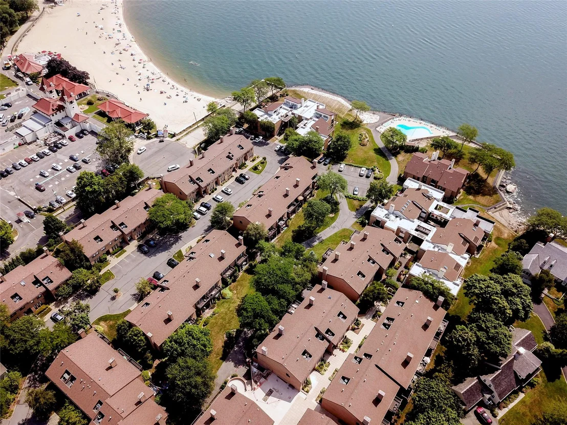 Photo of Unit 32 at 32 Waters Edge