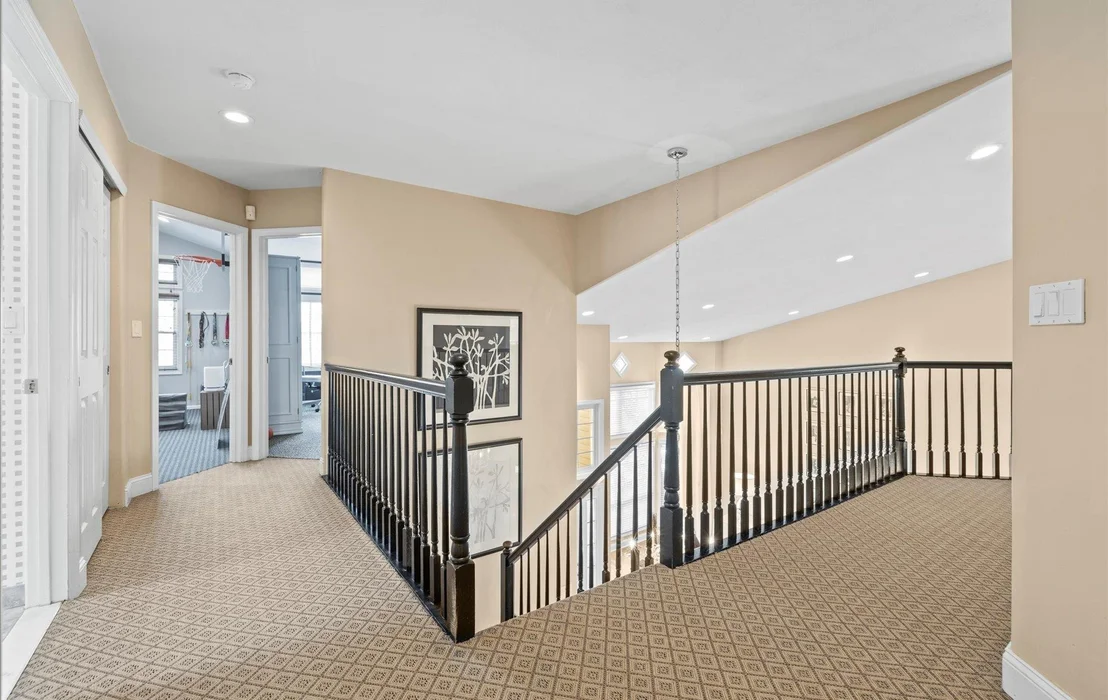 Photo of 98 Sagamore Drive