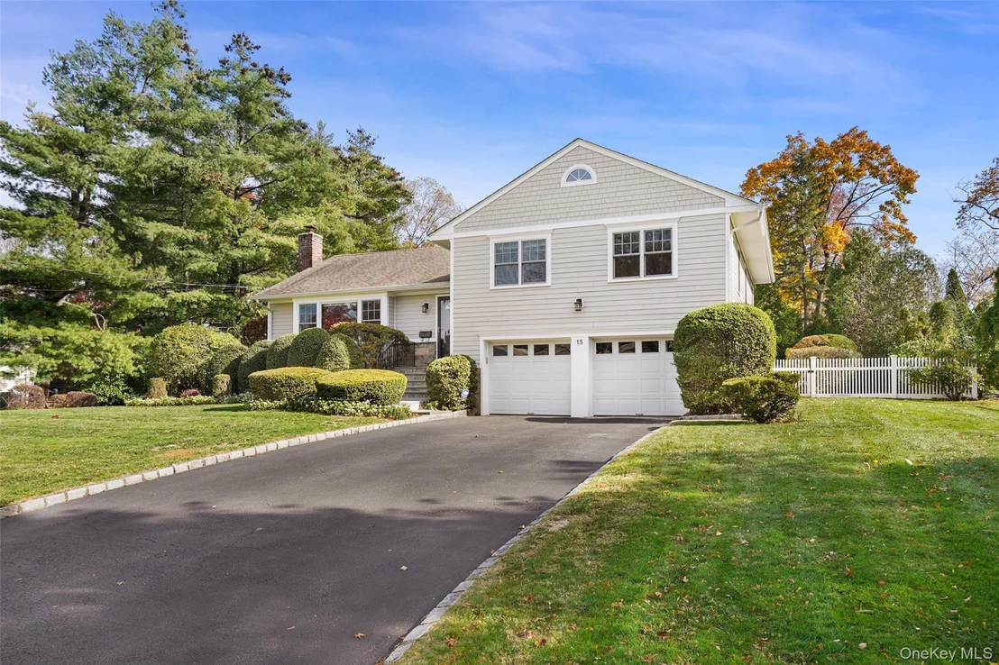 Photo of 15 Elm Hill Drive
