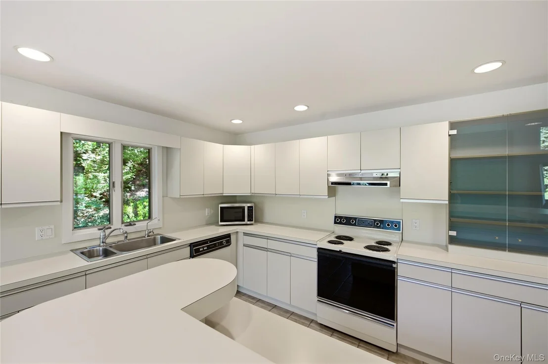 Photo of 73 Glen Road