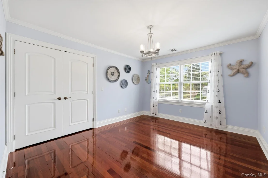 Photo of 6 Sunhill Road