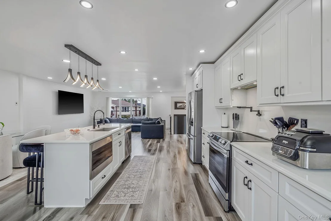 Photo of 811 Bonnie Drive