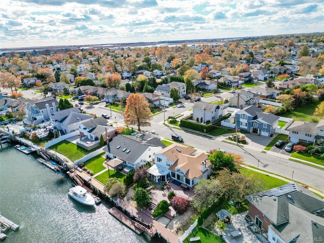 Photo of 2729 Shore Drive