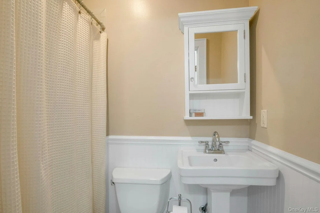 Photo of 25 Maple Road