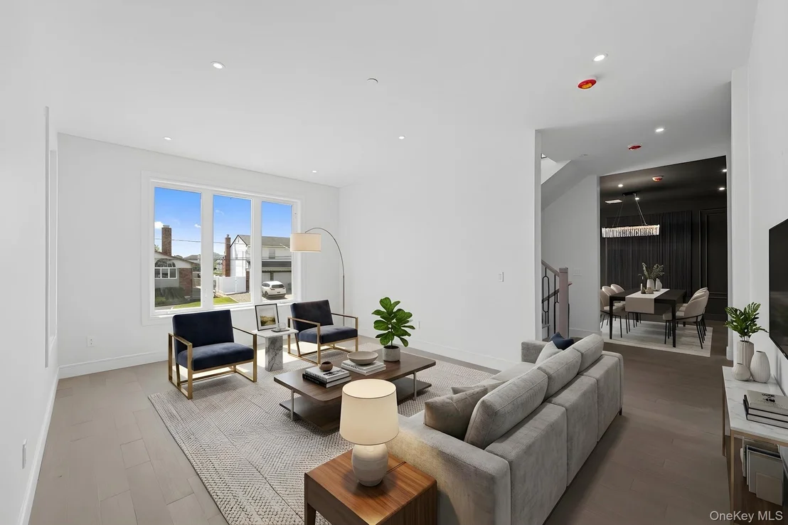 Photo of 3453 Ocean Avenue