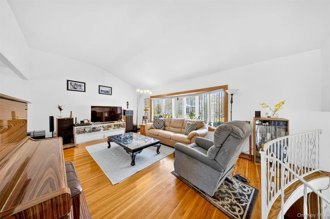 Photo of 42 Edna Drive