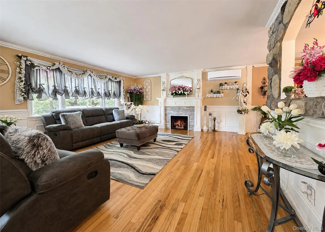 Photo of 5 Avenue B