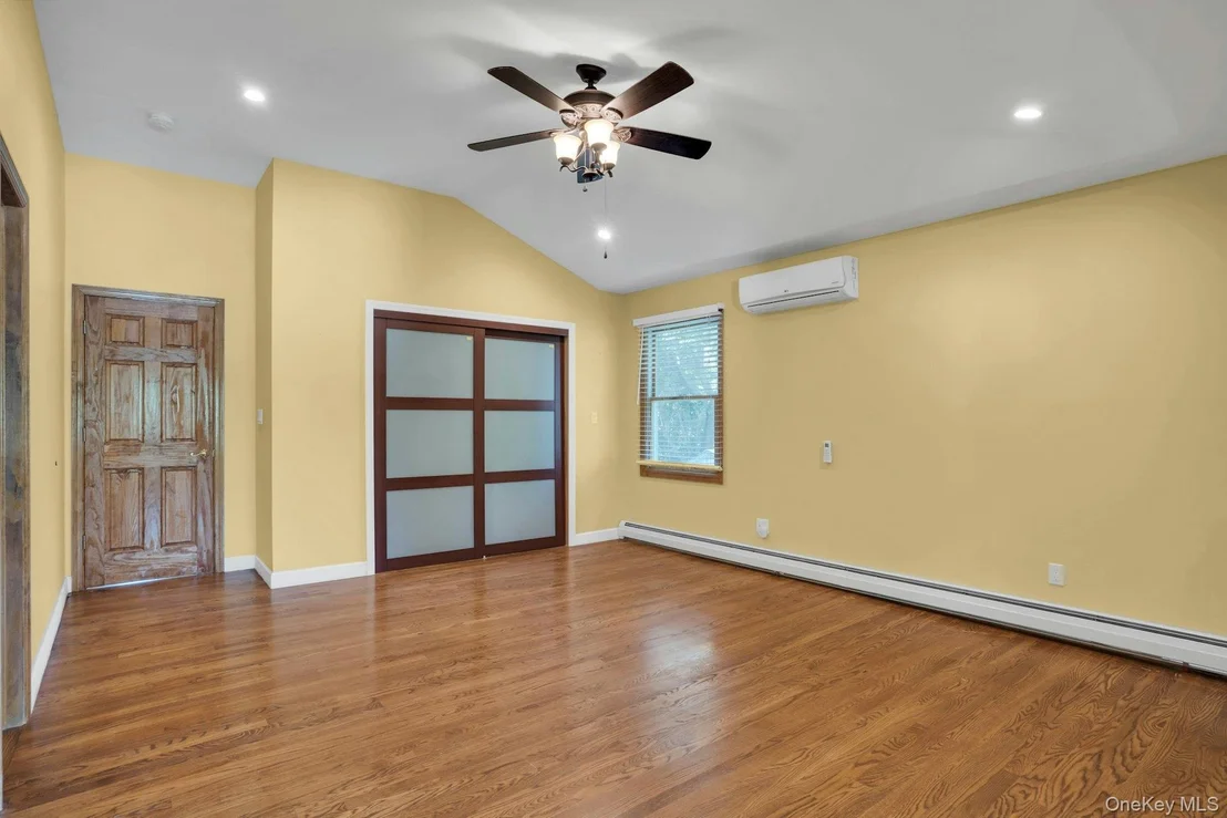 Photo of 33 Pittoni Drive