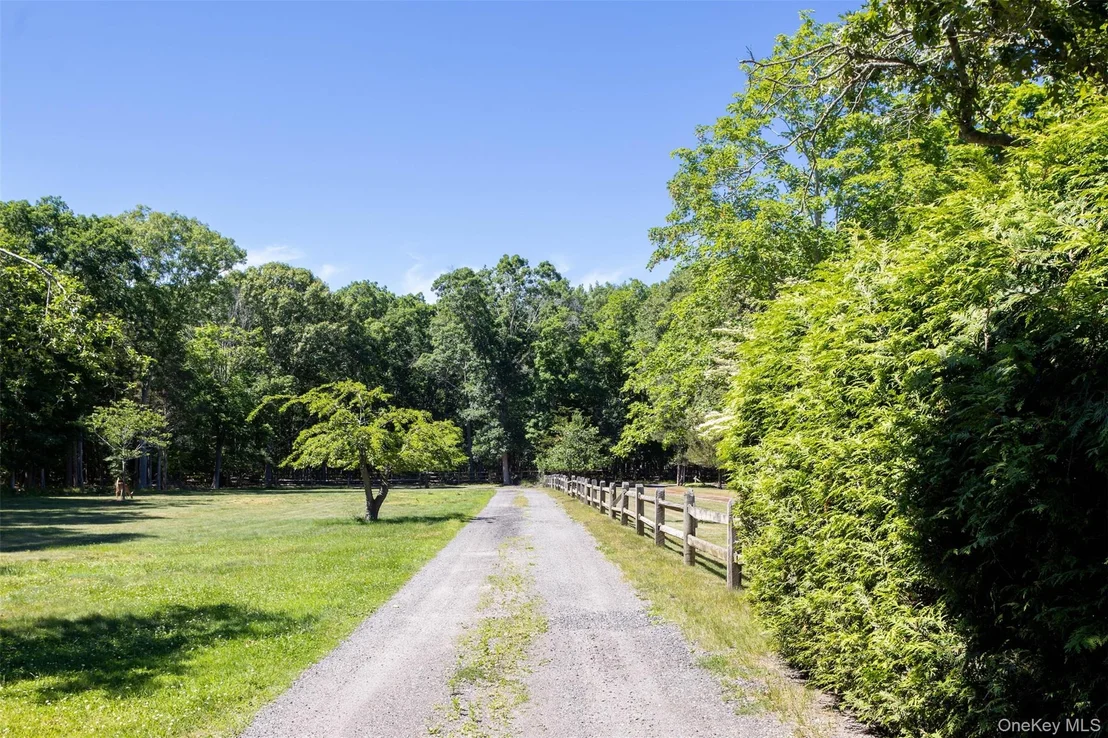 Photo of 300 Terry Path