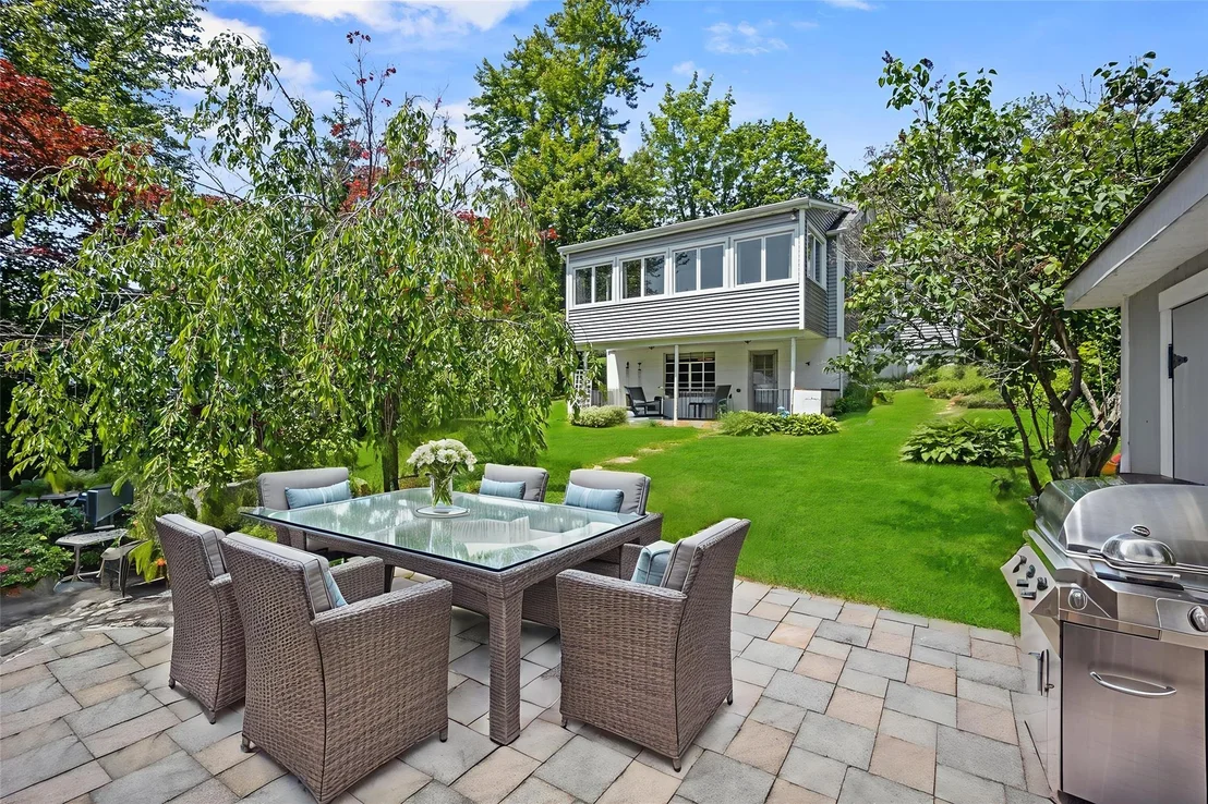 Photo of 65 Lakeside Road