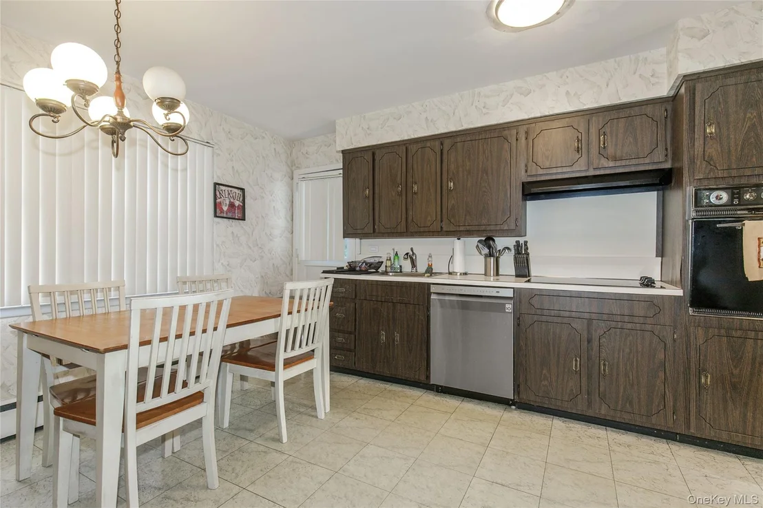 Photo of 61 Mitchell Avenue