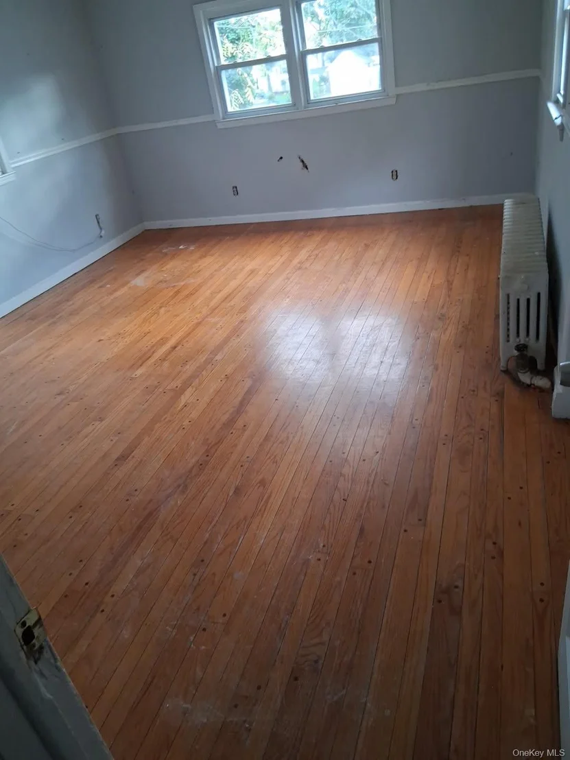 Photo of 63 W Lincoln Place