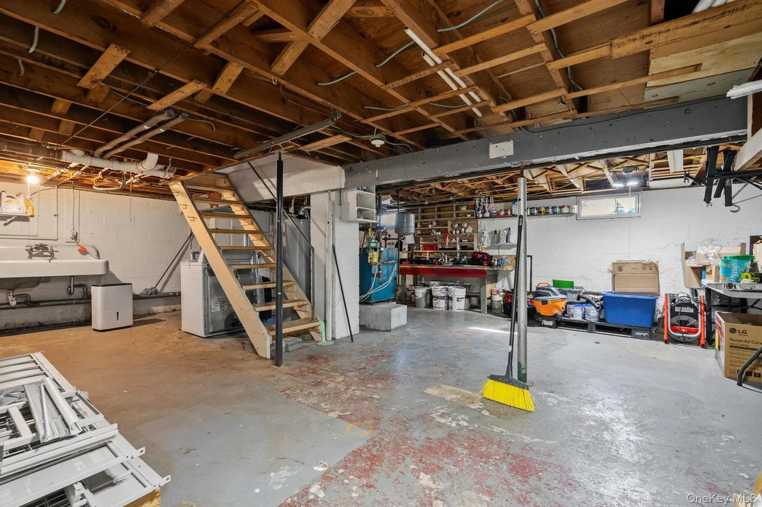 Photo of 54 Boulevard