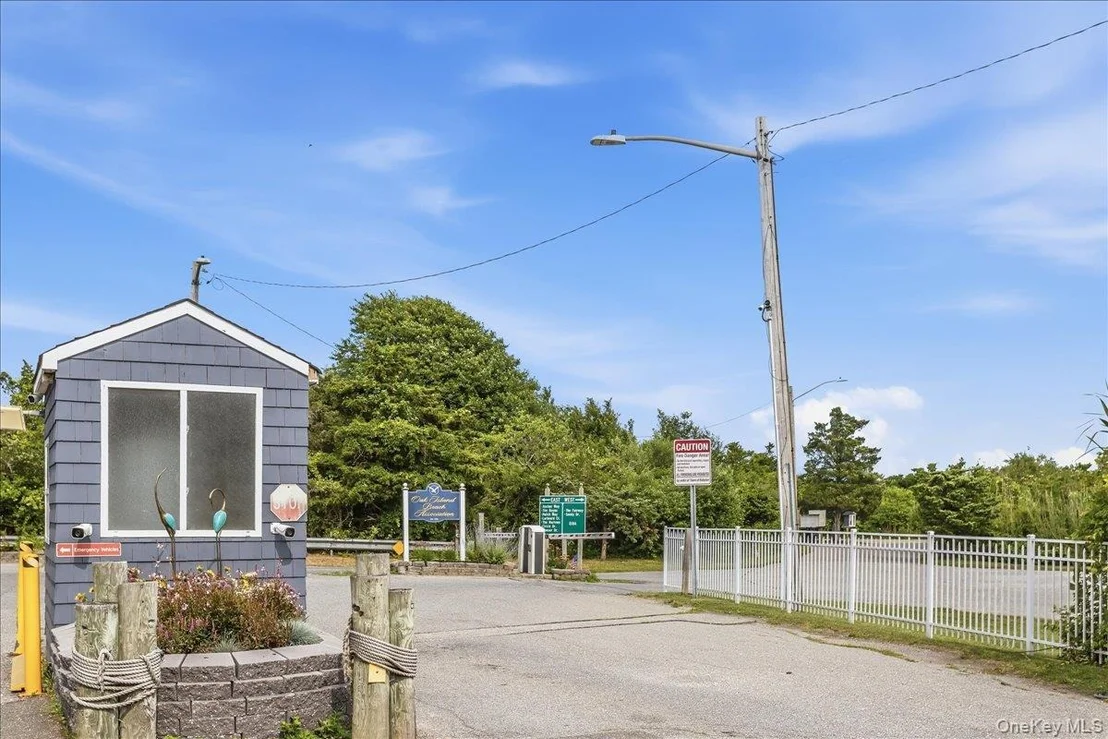 Photo of 72 Circle Drive