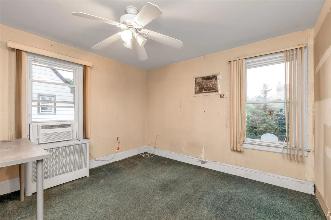 Photo of 132 Locust Street