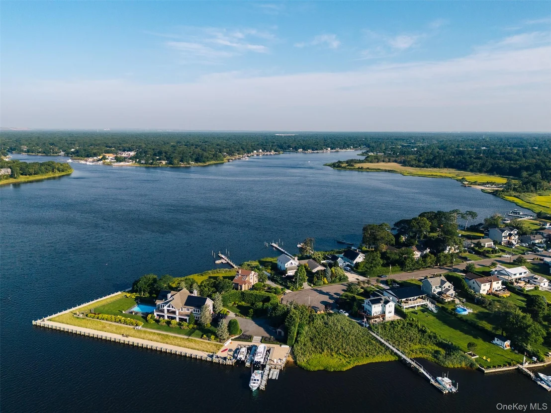 Photo of 144 Crystal Beach Boulevard