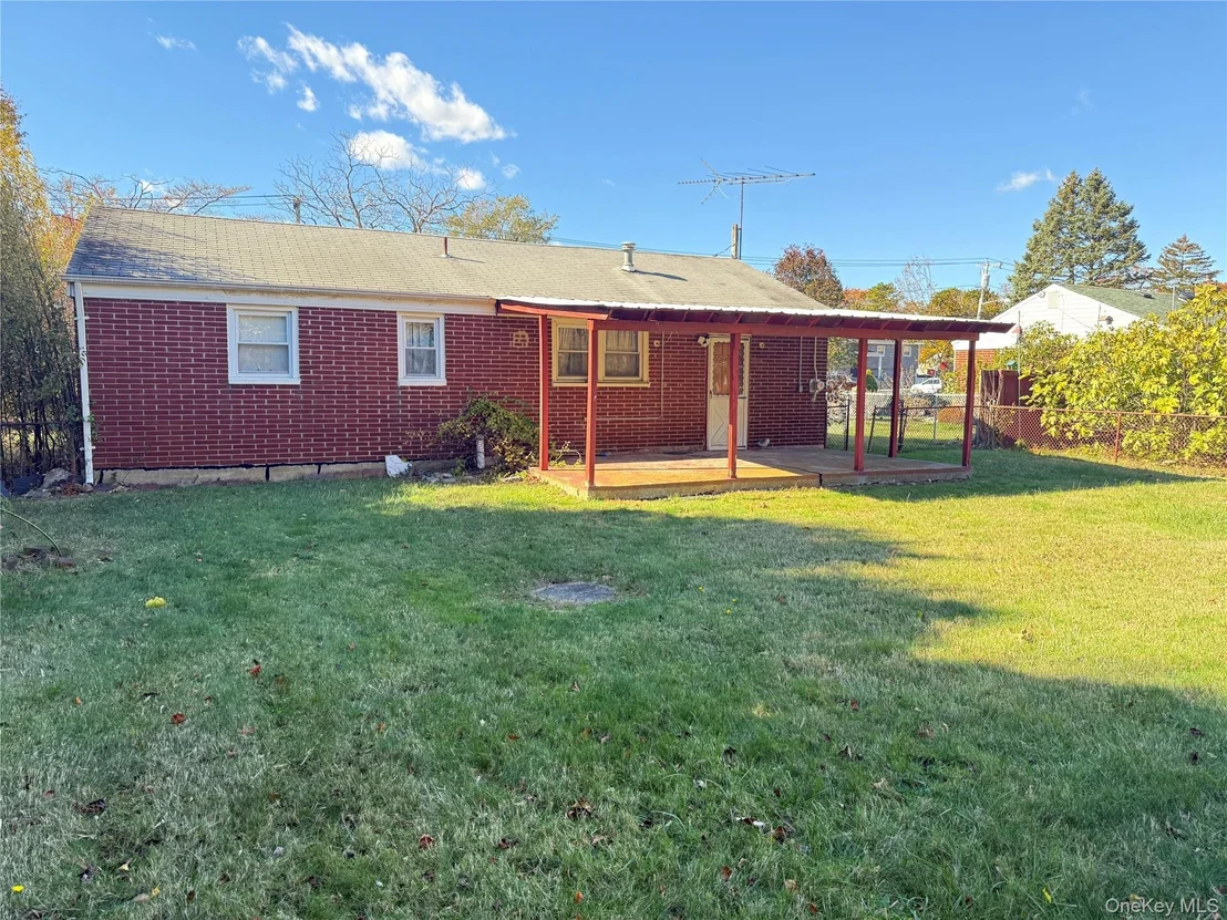 Photo of 1663 N Thompson Drive