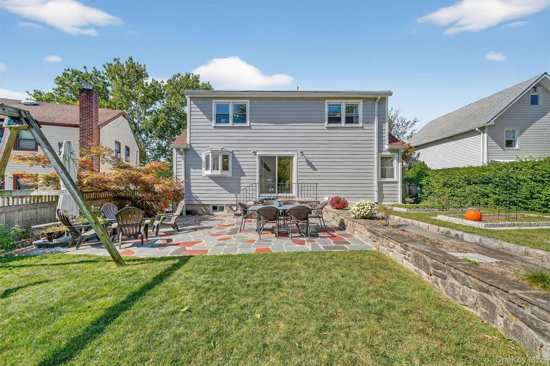 Photo of 268 Marbledale Road