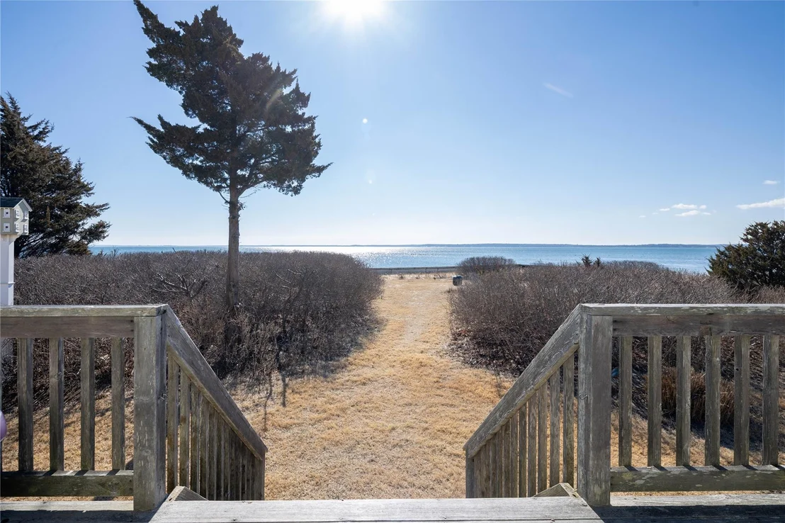 Photo of 17 Beach Road
