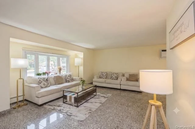 Photo of 7 Ebb Court
