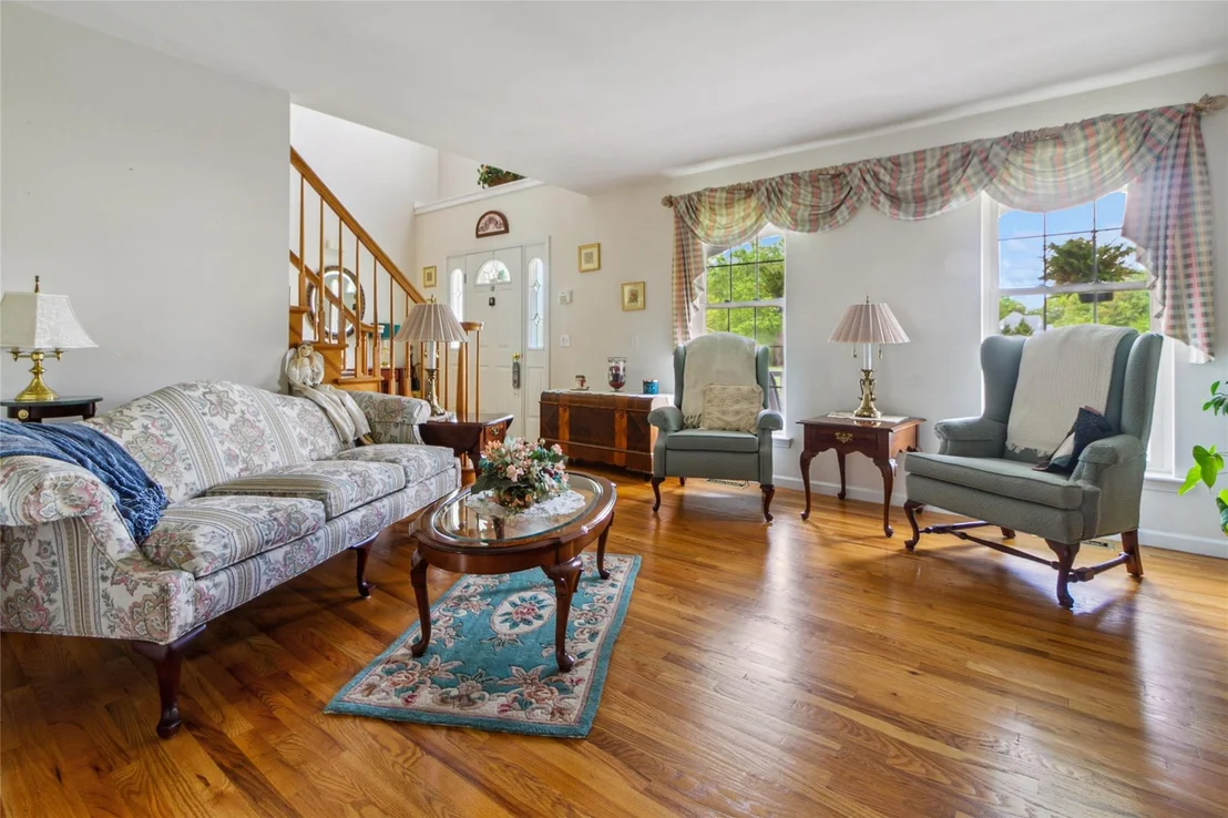 Photo of 15 Evergreen Drive