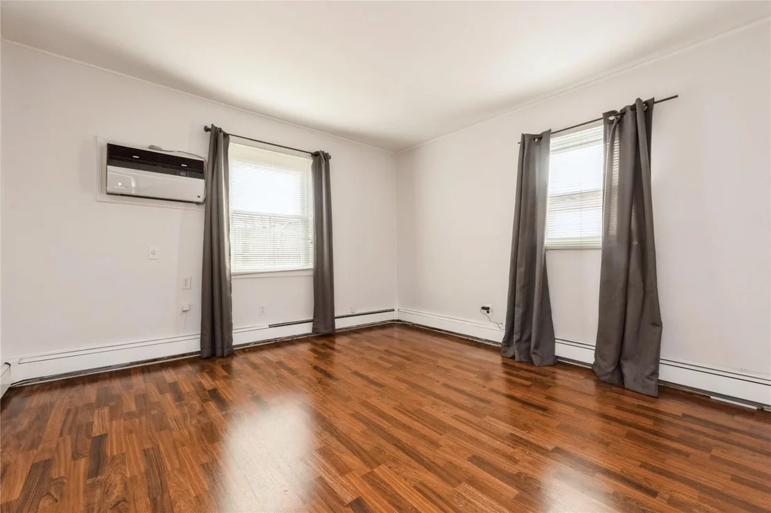 Photo of 8 Sandy Lane