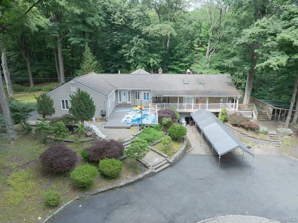 Photo of 23 Sky Meadow Road