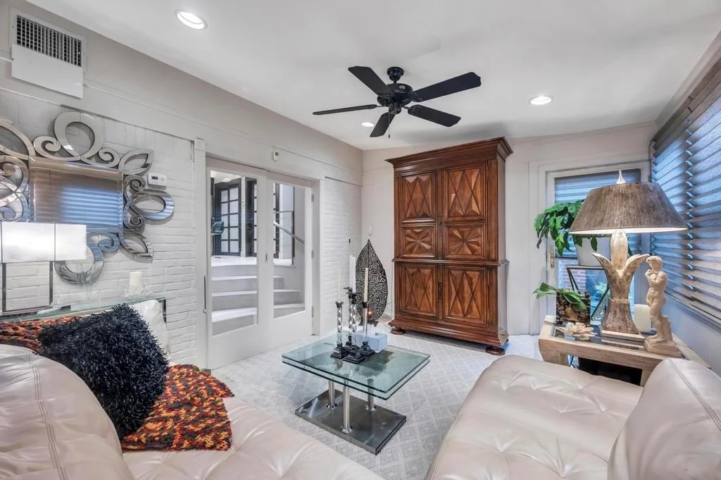 Photo of 82 cornwell Avenue