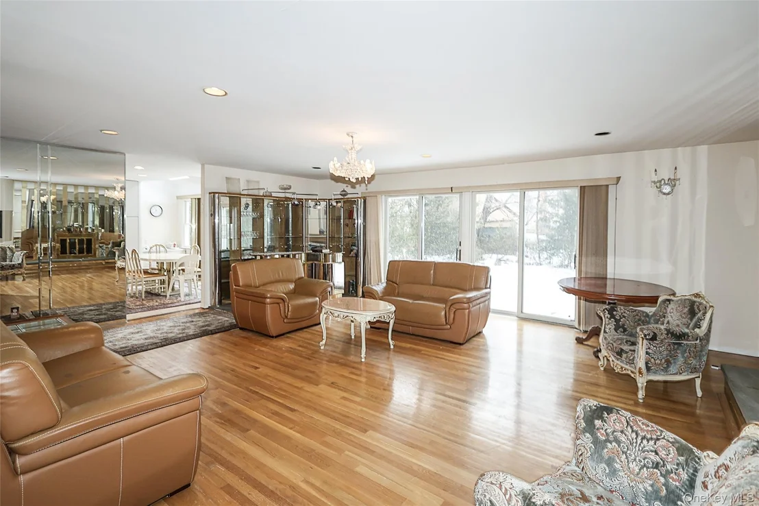Photo of 28 Polo Road