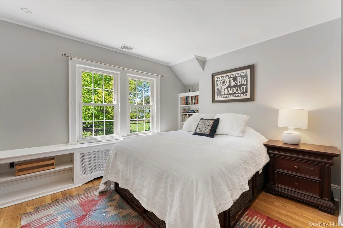 Photo of 81 Walgrove Avenue
