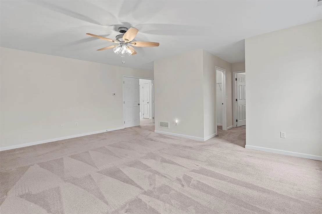 Photo of 640 Creekside Lane