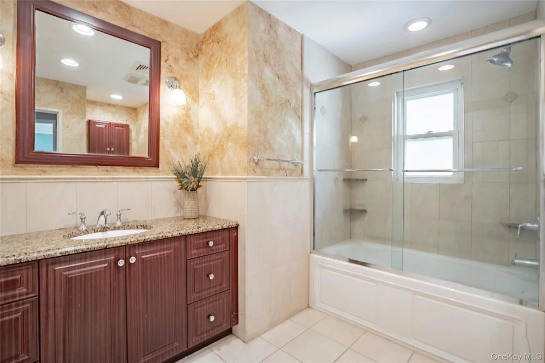 Photo of 37 Winthrop Road