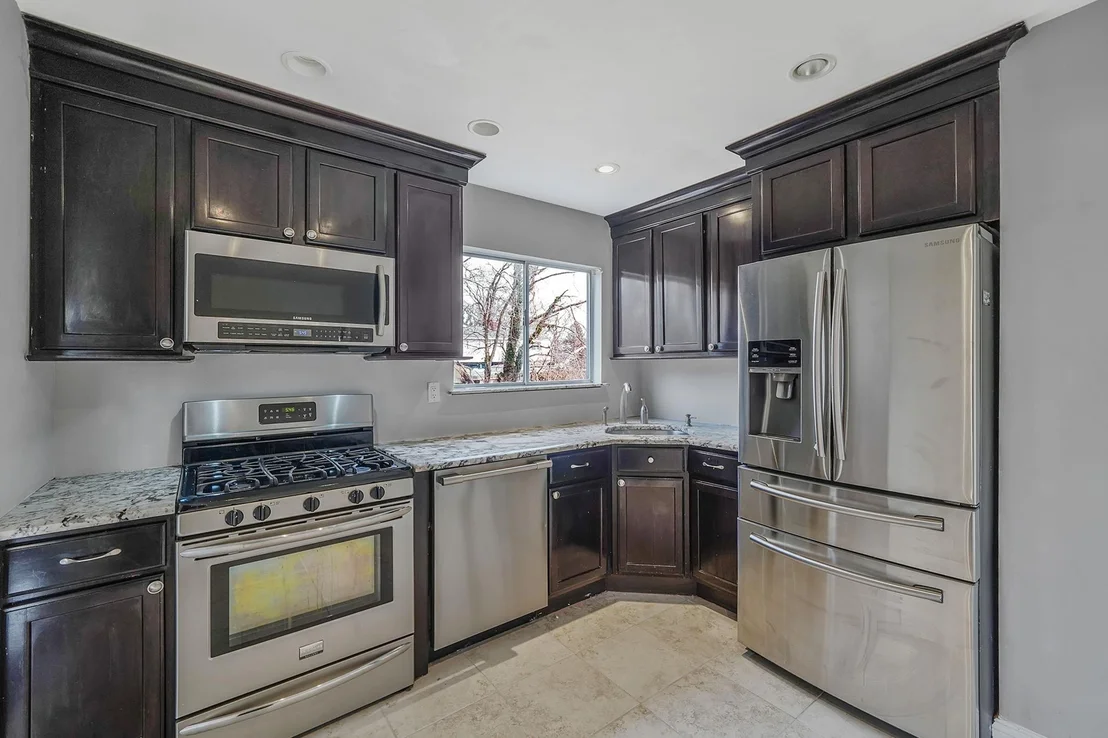 Photo of 15 Bart Drive