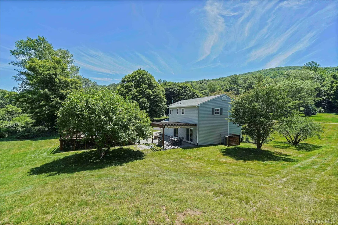 Photo of 11 Kenneth Drive
