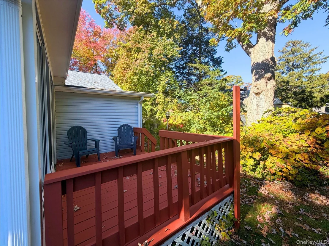 Photo of 109 Lakeview Drive