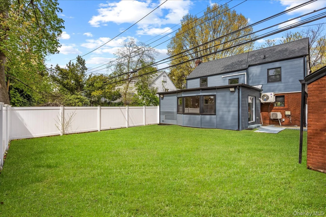 Photo of 11 Brook Lane