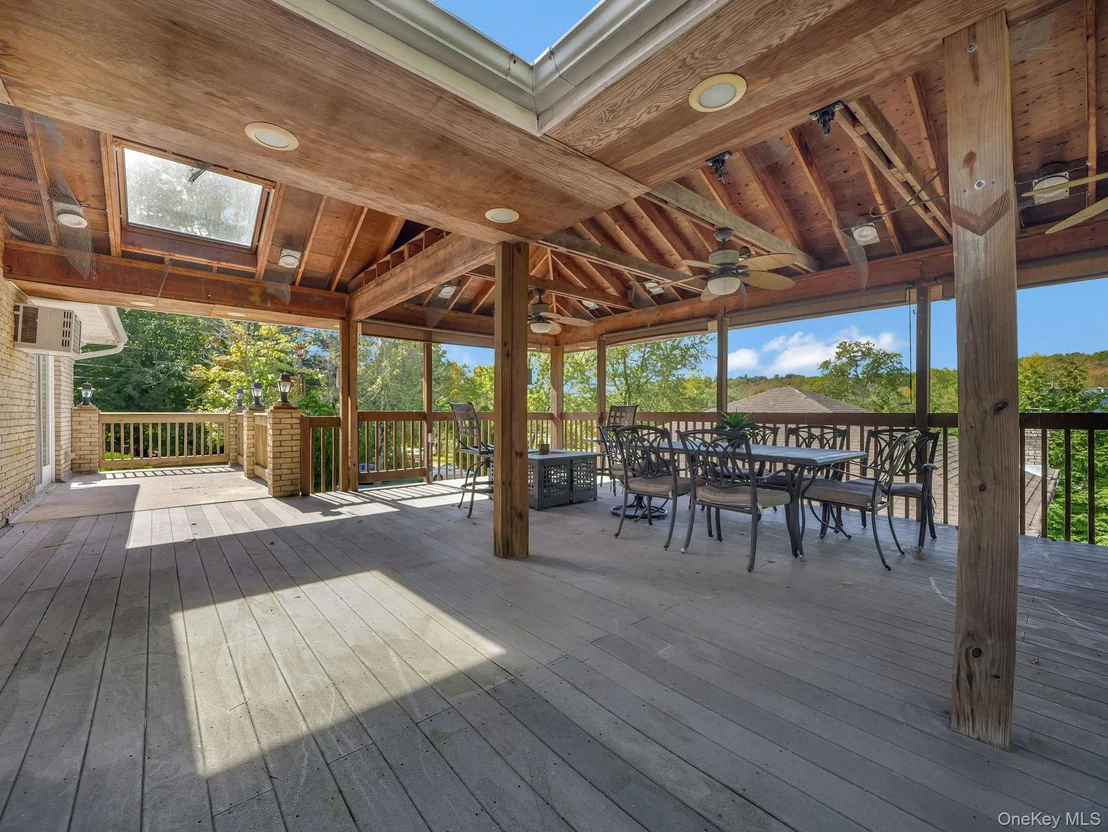 Photo of 111 Sycamore Drive