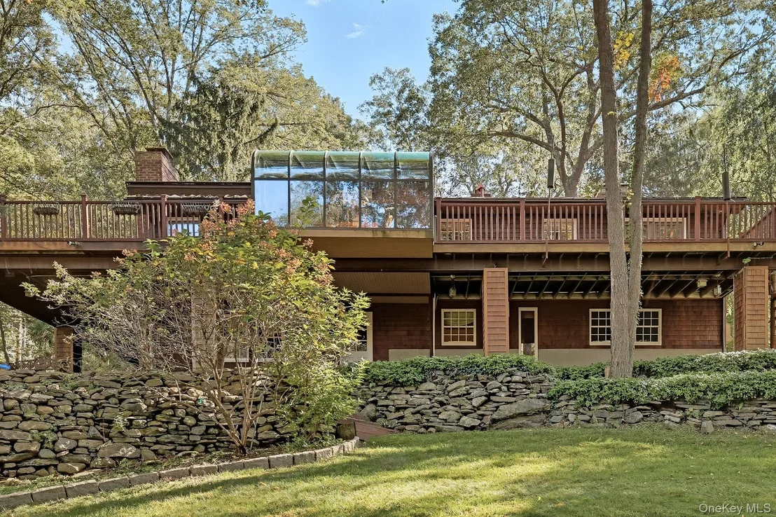 Photo of 9 David Road