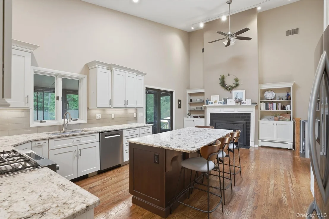 Photo of 17 Stoutenburgh Drive