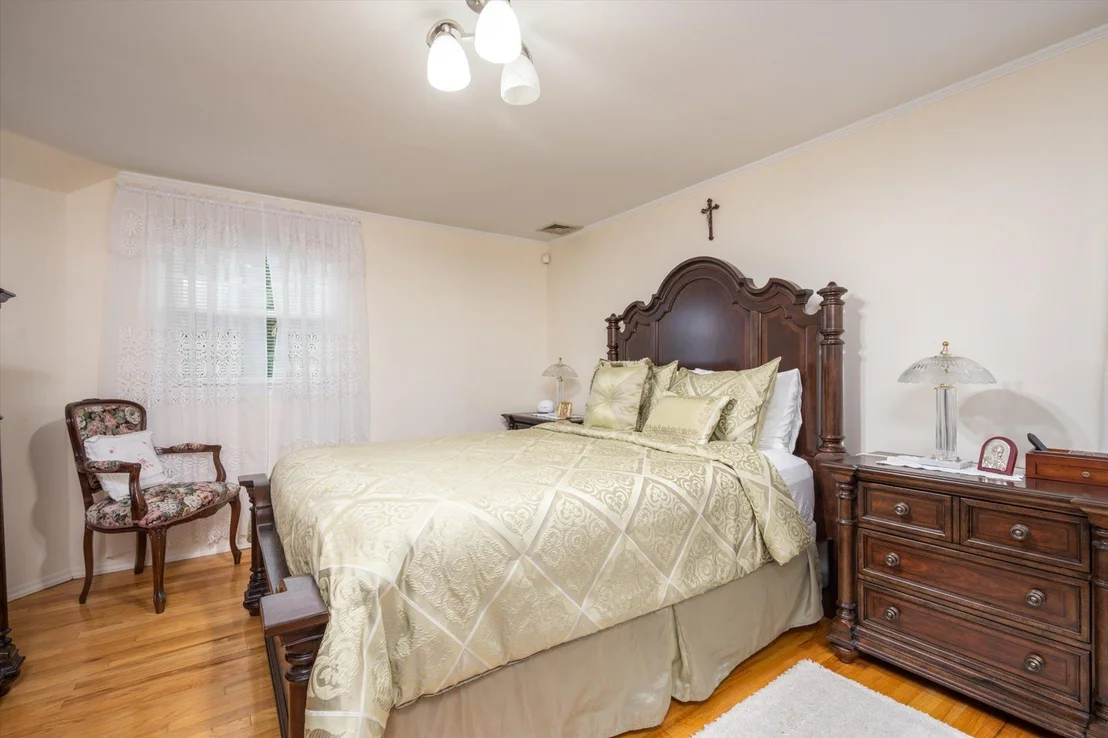 Photo of 7 Crocus Drive