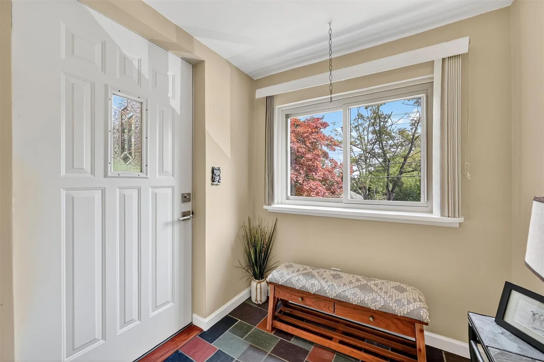 Photo of 299 Riley Road