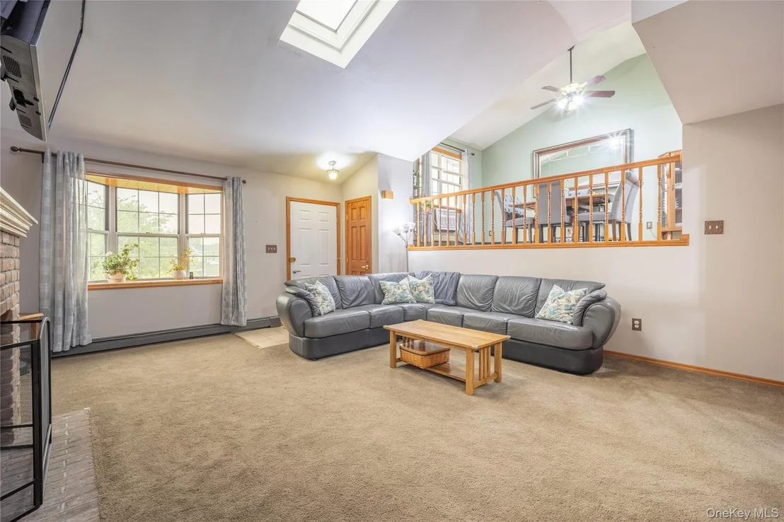 Photo of 22 Hemlock Court
