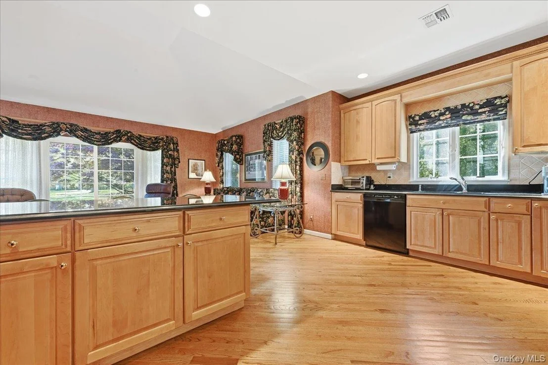 Photo of 65 Redan Drive
