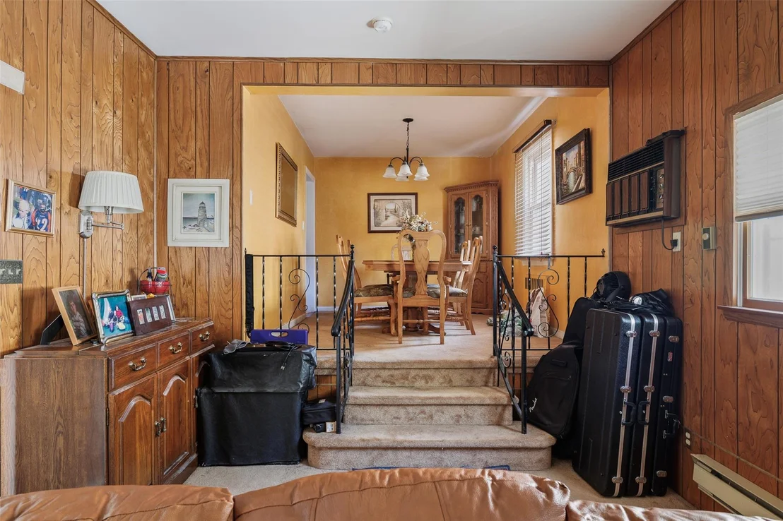 Photo of 2155 Maple Street