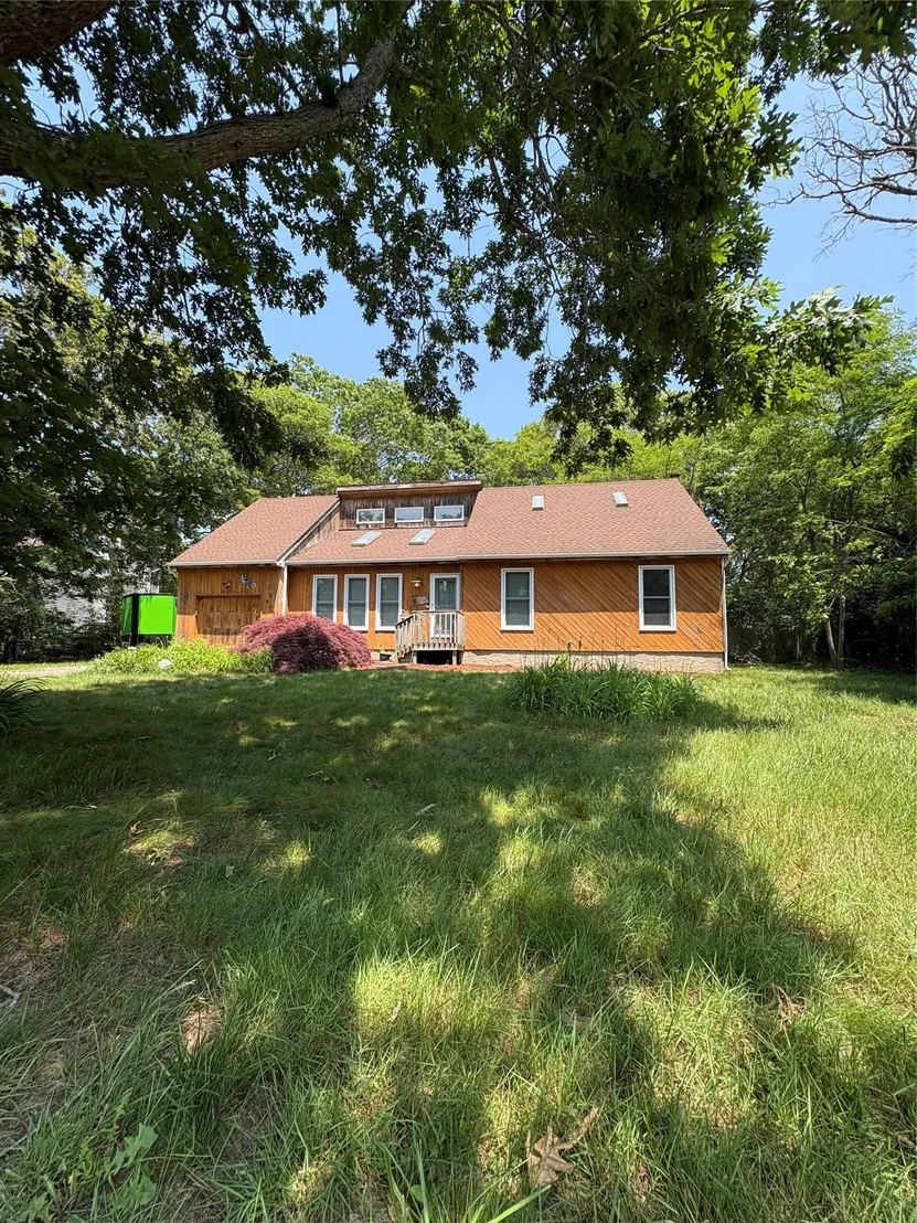 Photo of 257 Wavecrest Drive