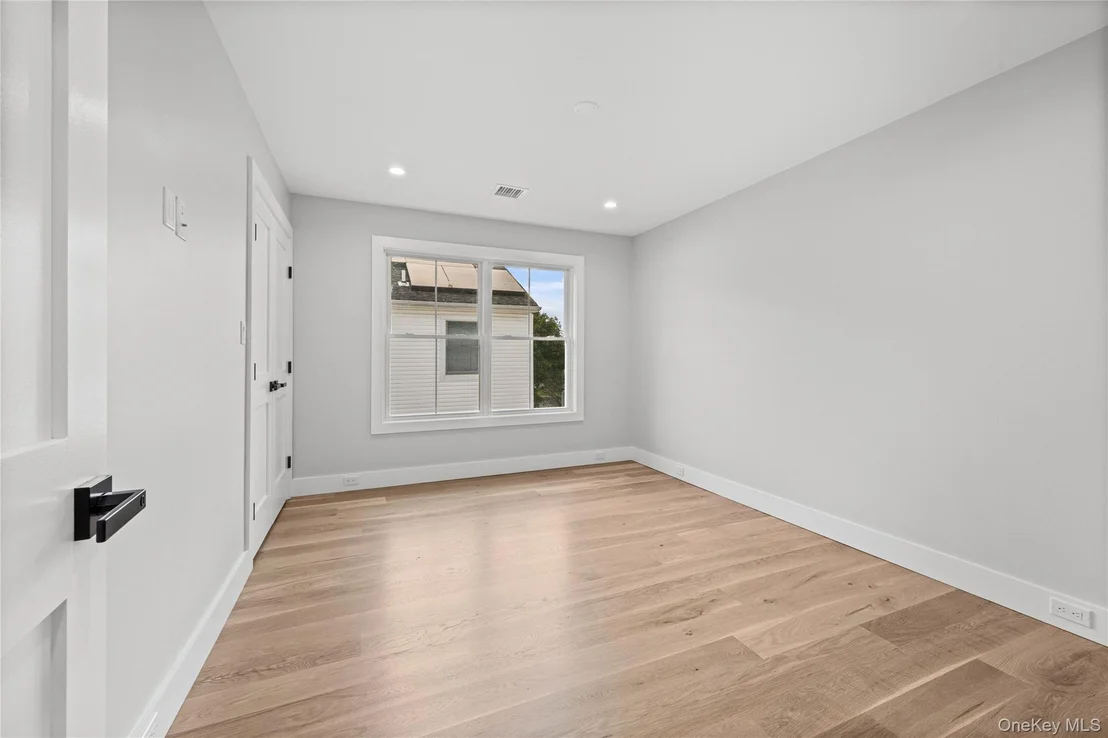 Photo of 2439 Berkeley Place