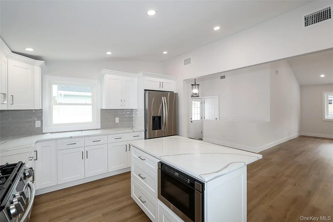 Photo of 224 Hungry Harbor Road