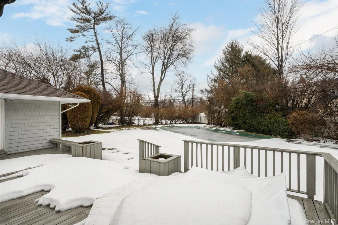 Photo of 9 Ellis Drive