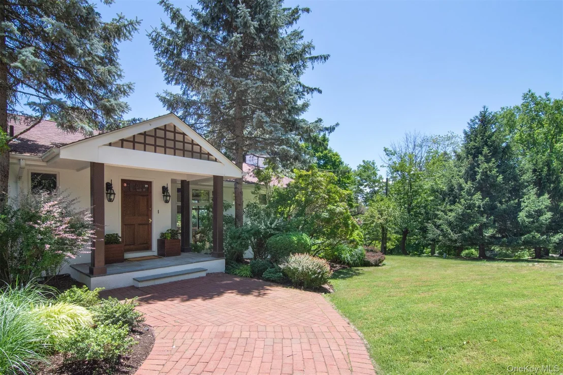 Photo of 353 Mountain Road