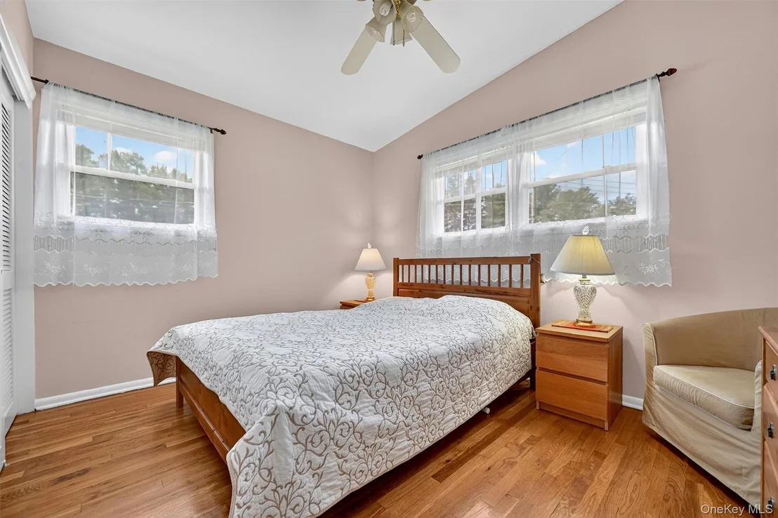 Photo of 25 Crescent View